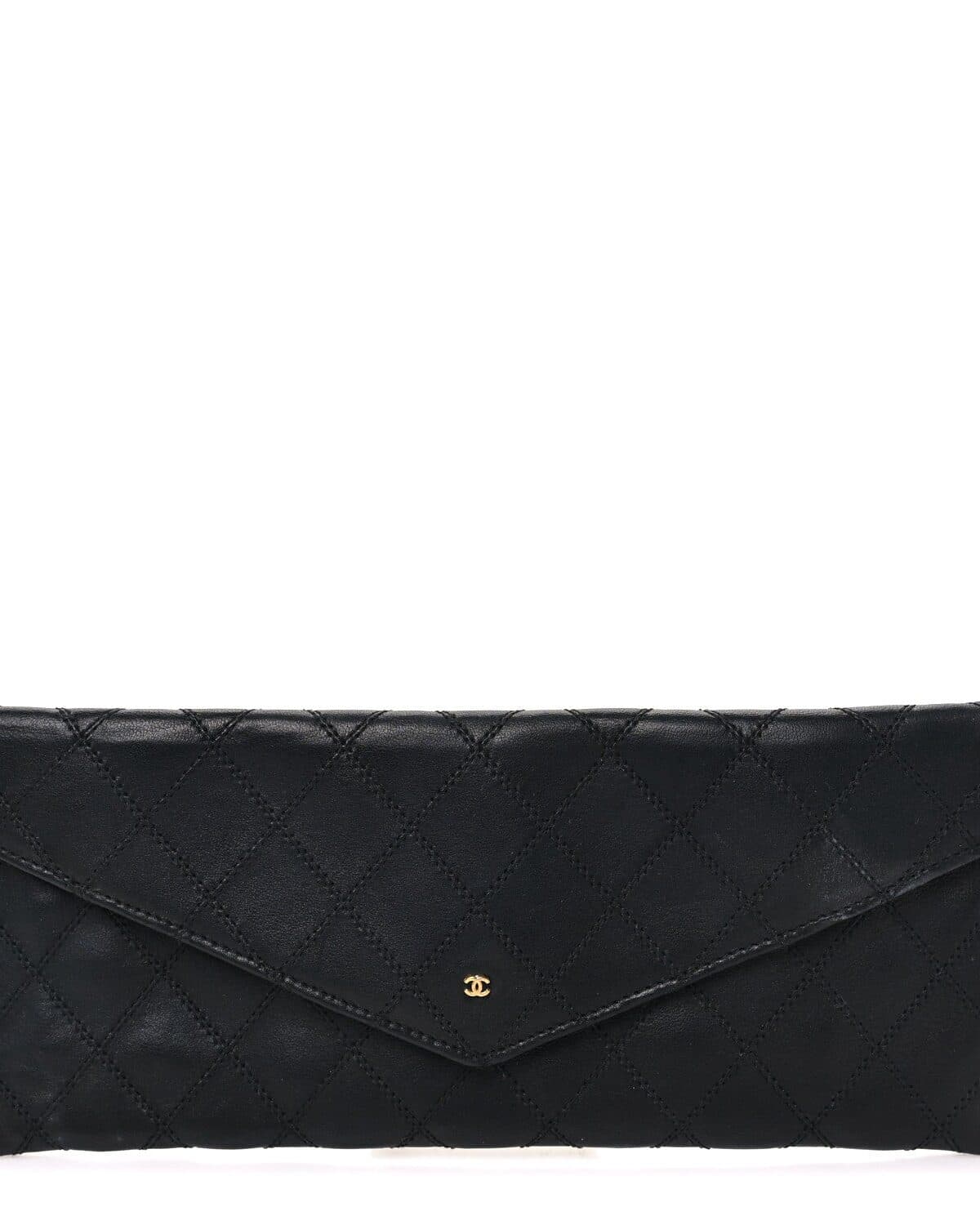 A Chanel quilted lambskin clutch with a gold CC turnlock